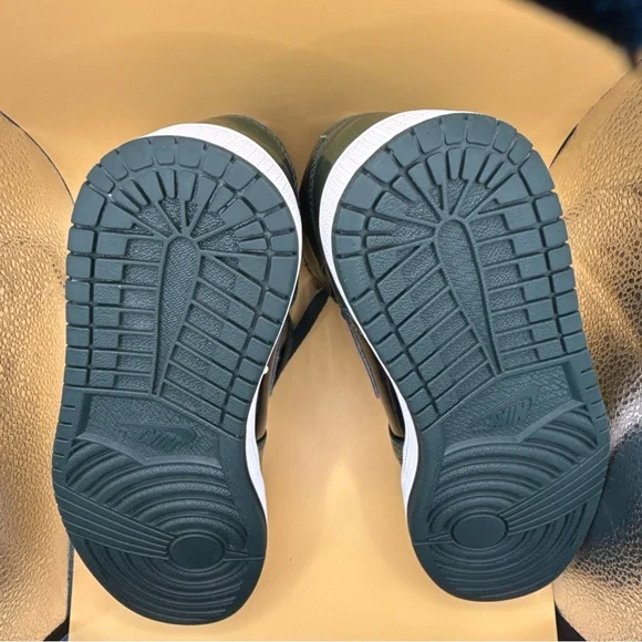 Size 8 (M)-Nike Air Jordan 1 High OG “Anti-Gravity Machine”332550-300 - Preowned - Picture 14 of 15